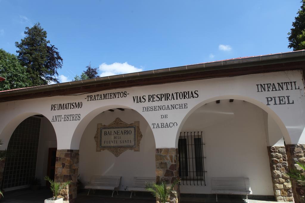 Gran Hotel Balneario De Lierganes Exterior photo
