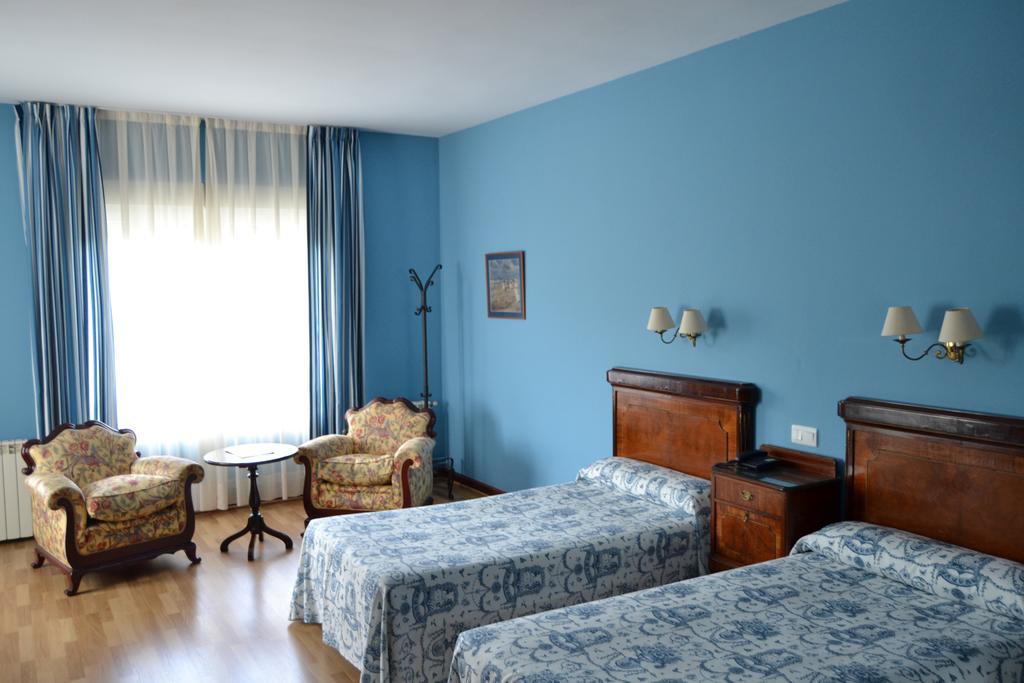 Gran Hotel Balneario De Lierganes Exterior photo