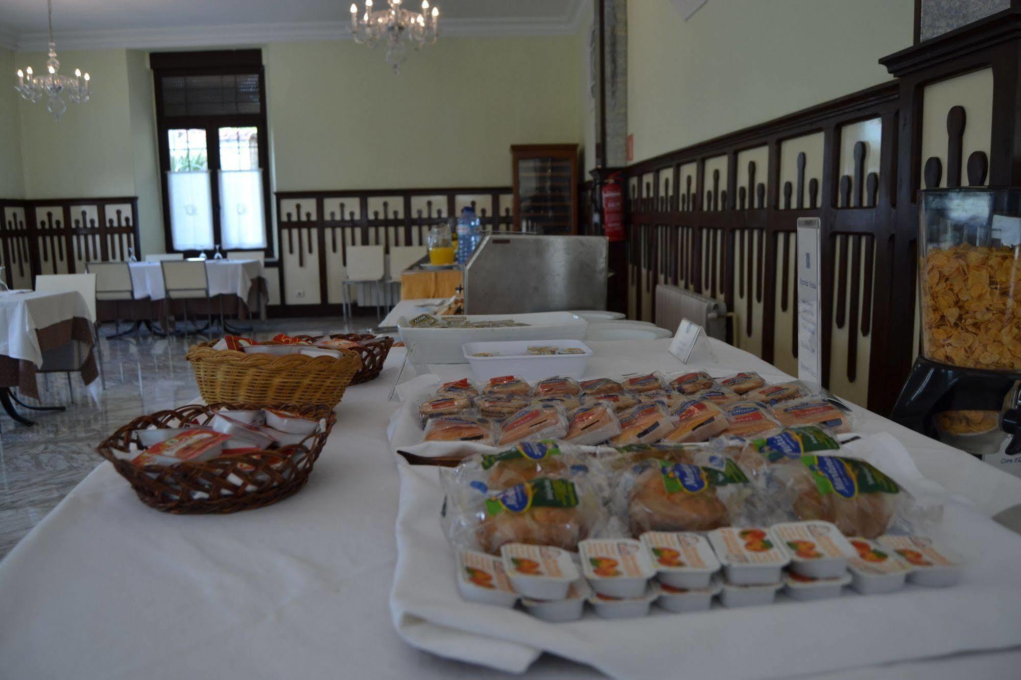 Gran Hotel Balneario De Lierganes Exterior photo